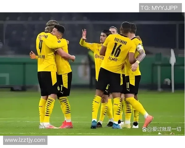 多特蒙德与拜仁慕尼黑超级杯巅峰对决精彩回顾与分析 多特蒙德与拜仁慕尼黑超级杯巅峰对决精彩回顾与分析