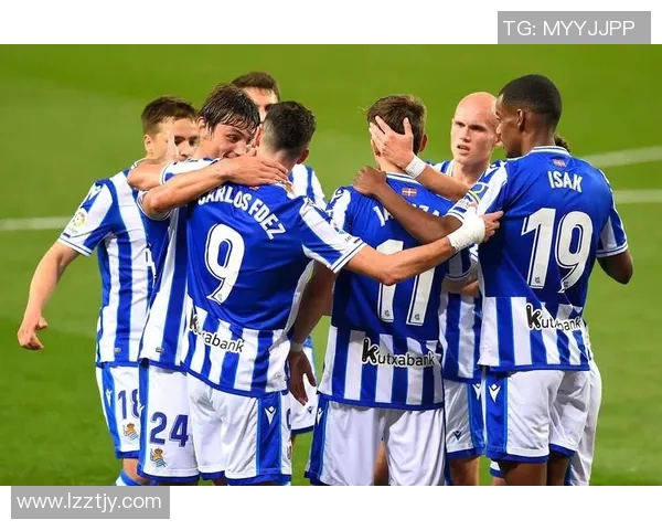 罗马队与莱切队激战正酣谁能在意甲赛场上笑到最后