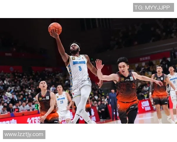 上海队与首钢队CBA复赛精彩对决结果揭晓引发球迷热议