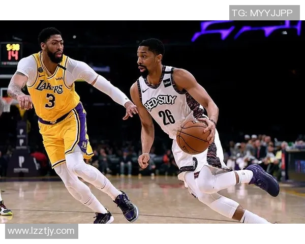 湖人火箭2004季后赛经典对决回顾及关键时刻分析