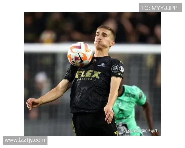 休斯顿迪纳摩迎战FC达拉斯展开德比对决球迷期待精彩赛事 休斯顿迪纳摩迎战FC达拉斯展开德比对决球迷期待精彩赛事