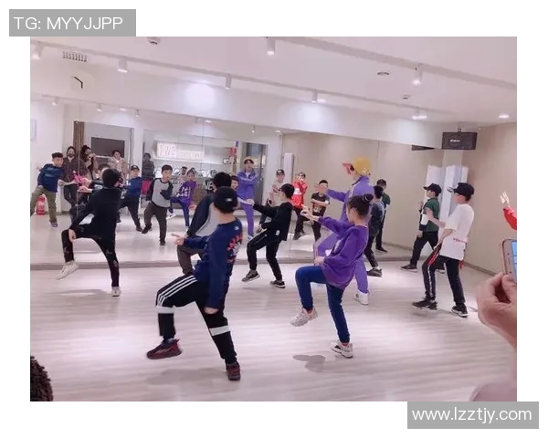 广州街舞队创新高引领街舞配合排名新潮流MBA 广州街舞队创新高引领街舞配合排名新潮流MBA