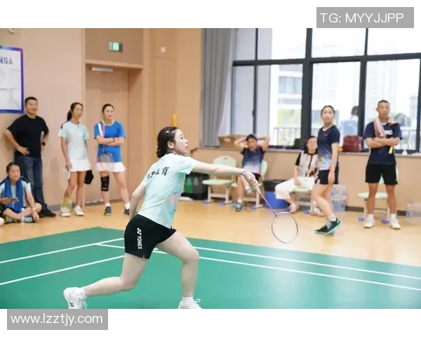 聚焦羽毛球：探讨成都羽毛球队在速度训练与比赛中的独特策略与成就